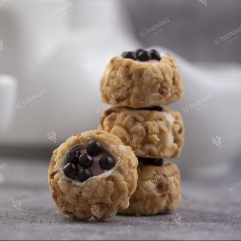 Hazelnut Nougatillo with Crispy Pearls
